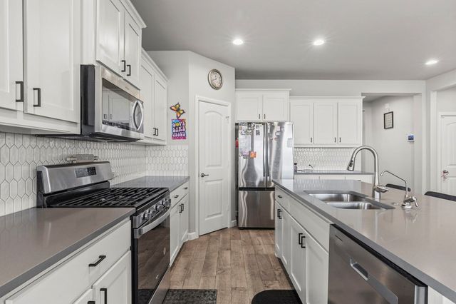 3102 Mearns Ct, Midland, TX 79705