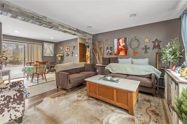 998 Pinewood Road, Phelps, NY 14532