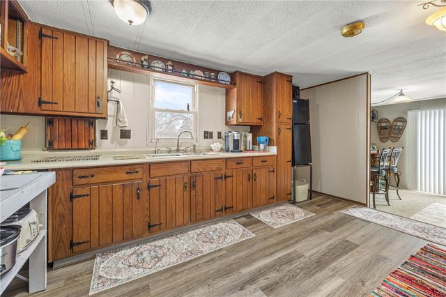 998 Pinewood Road, Phelps, NY 14532