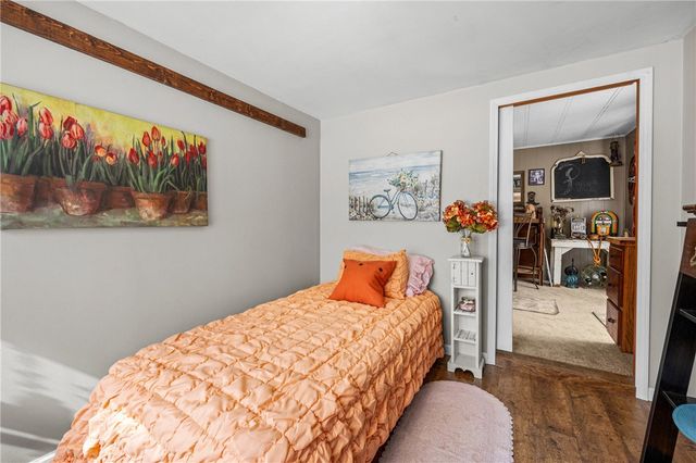 998 Pinewood Road, Phelps, NY 14532