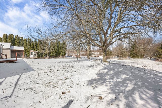 998 Pinewood Road, Phelps, NY 14532