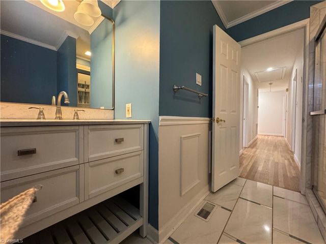 103 Thornwood Road, Jamestown, NC 27282
