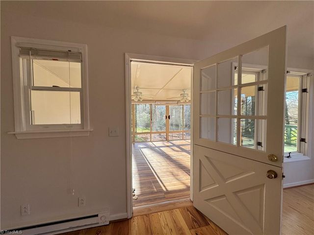 103 Thornwood Road, Jamestown, NC 27282