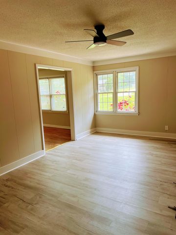 109 Bondale Drive, Spartanburg, SC 29303