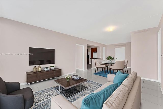 5055 Collins Ave 7N, Miami Beach, FL 33140