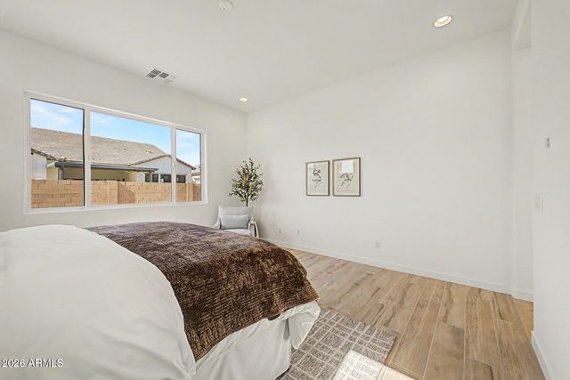 2613 E VIRGINIA Circle, Mesa, AZ 85213