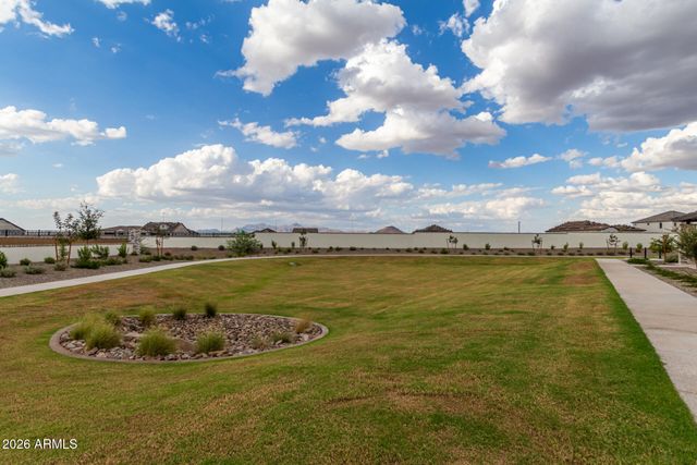 2613 E VIRGINIA Circle, Mesa, AZ 85213