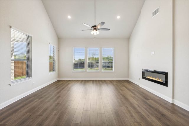 4316 Biddle Street, Midlothian, TX 76065
