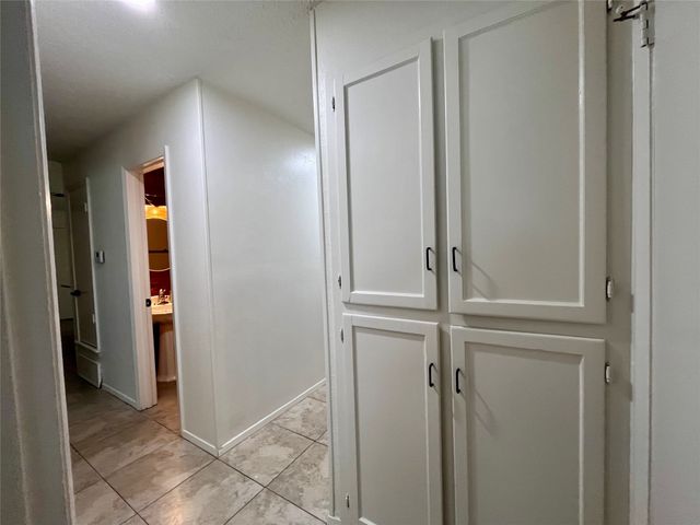 721 Lisa Lane, Cedar Hill, TX 75104