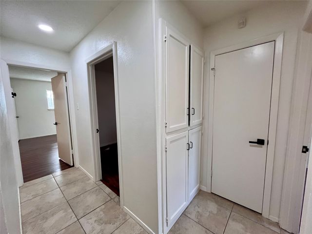 721 Lisa Lane, Cedar Hill, TX 75104