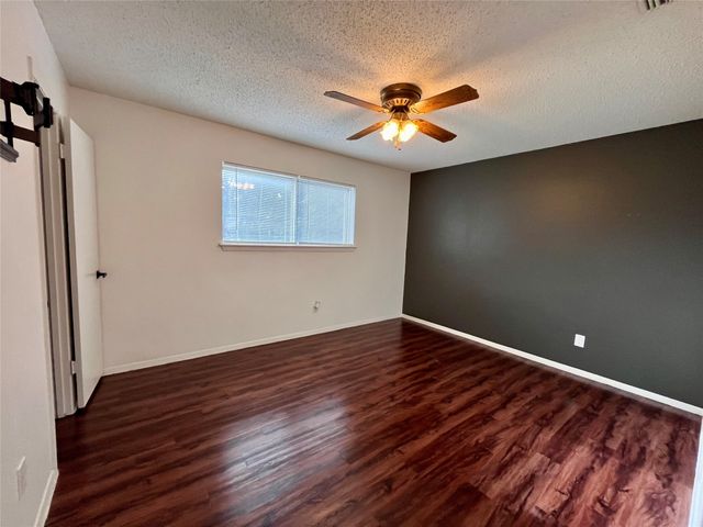 721 Lisa Lane, Cedar Hill, TX 75104