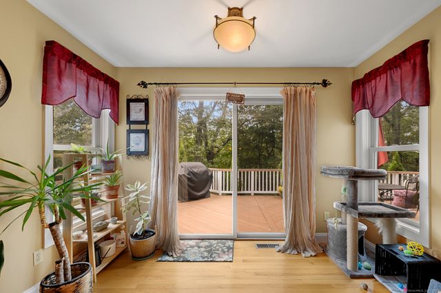 39 Charolais Way, Burlington, CT 06013