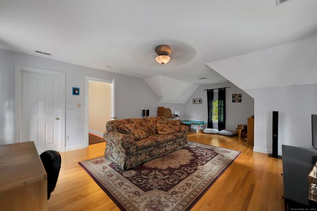 39 Charolais Way, Burlington, CT 06013