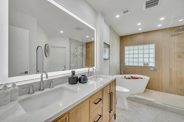 1700 Marietta Drive, Fort Lauderdale, FL 33316
