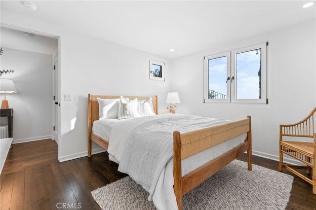 425 Panorama Drive, Laguna Beach, CA 92651