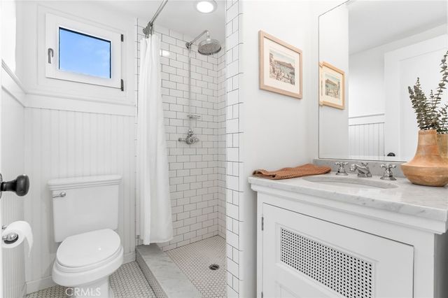 425 Panorama Drive, Laguna Beach, CA 92651