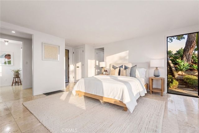 425 Panorama Drive, Laguna Beach, CA 92651