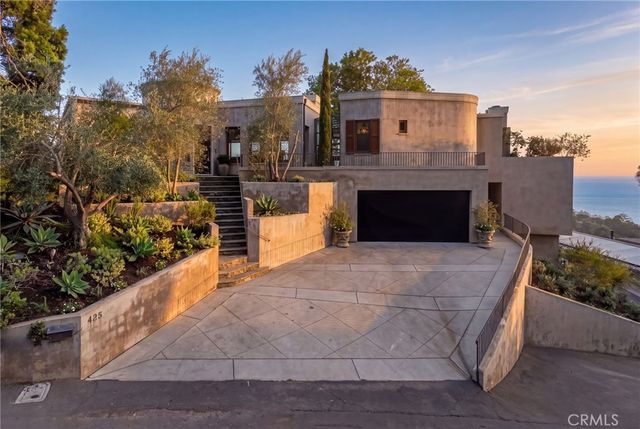 425 Panorama Drive, Laguna Beach, CA 92651