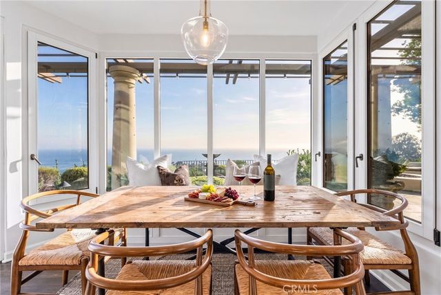 425 Panorama Drive, Laguna Beach, CA 92651