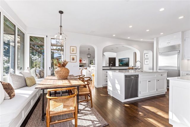 425 Panorama Drive, Laguna Beach, CA 92651