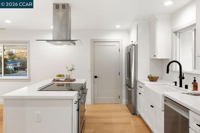 2252 Granite Ct, Alamo, CA 94507