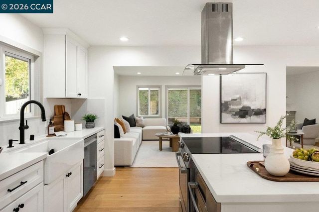 2252 Granite Ct, Alamo, CA 94507