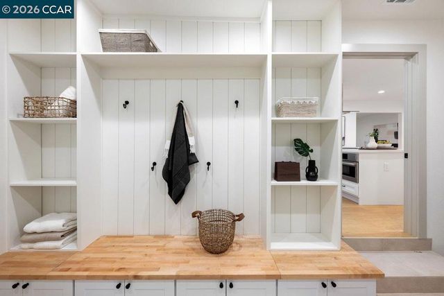 2252 Granite Ct, Alamo, CA 94507