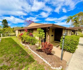1980 TAHITIAN PLACE 15, Dunedin, FL 34698