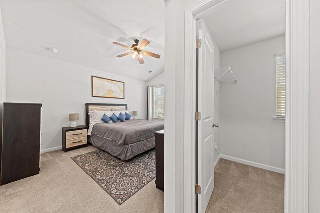 4698 Palm View Circle, North Charleston, SC 29418