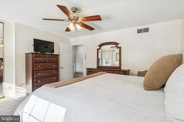 411 FORGE LN, Exton, PA 19341