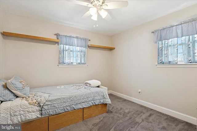 411 FORGE LN, Exton, PA 19341