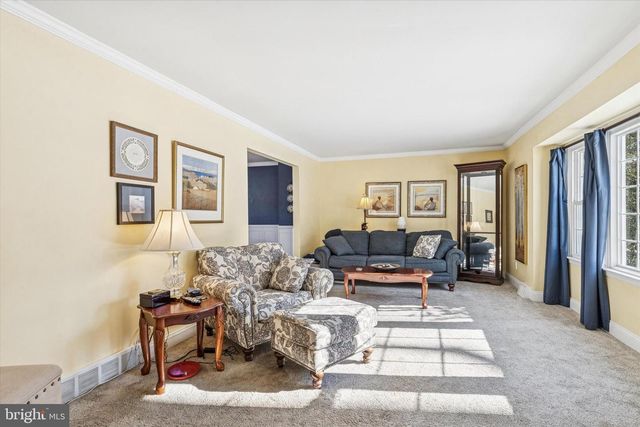 411 FORGE LN, Exton, PA 19341