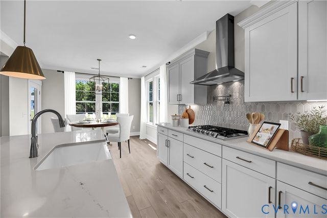 7224 Sommervale Dr, Moseley, VA 23120