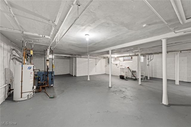 3145 Huntington Road, Shaker Heights, OH 44120