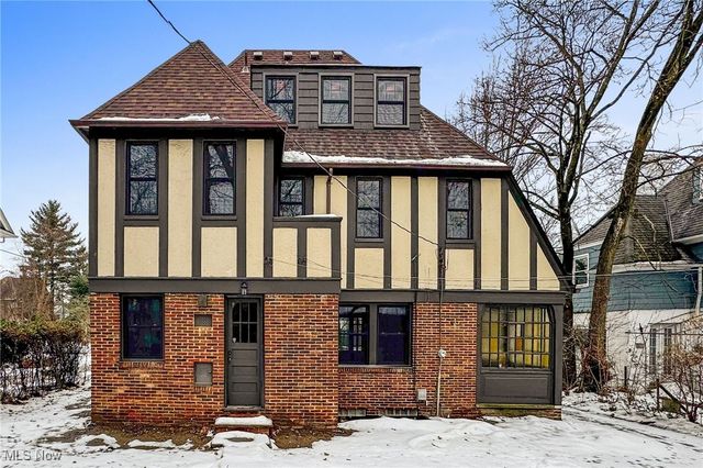 3145 Huntington Road, Shaker Heights, OH 44120