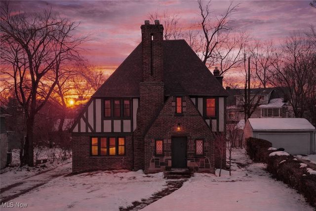 3145 Huntington Road, Shaker Heights, OH 44120