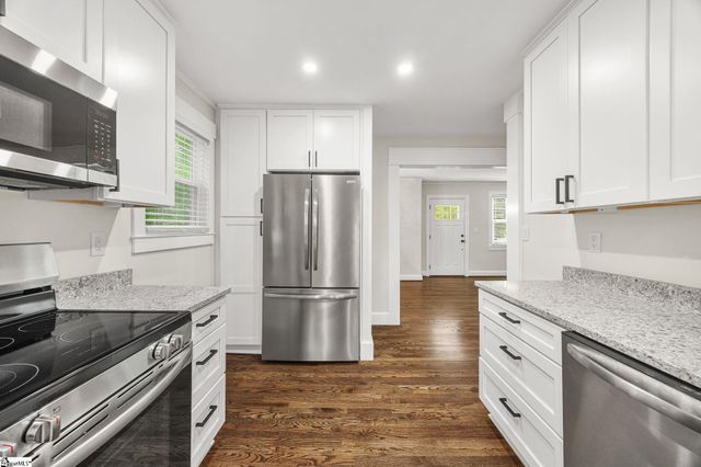 4 Dubard Street, Greenville, SC 29615