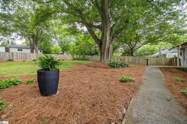 4 Dubard Street, Greenville, SC 29615