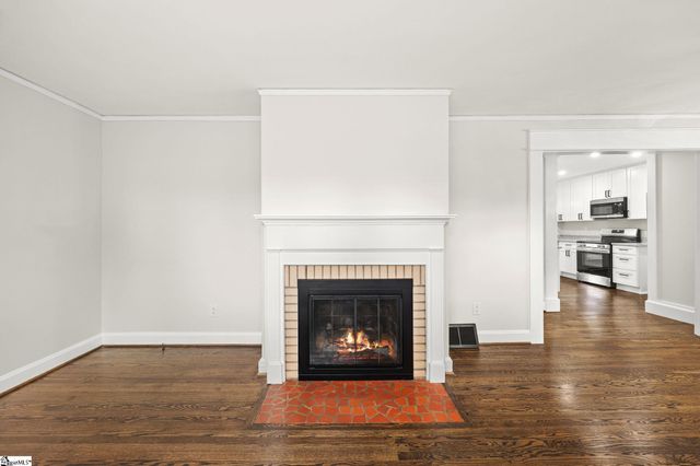 4 Dubard Street, Greenville, SC 29615