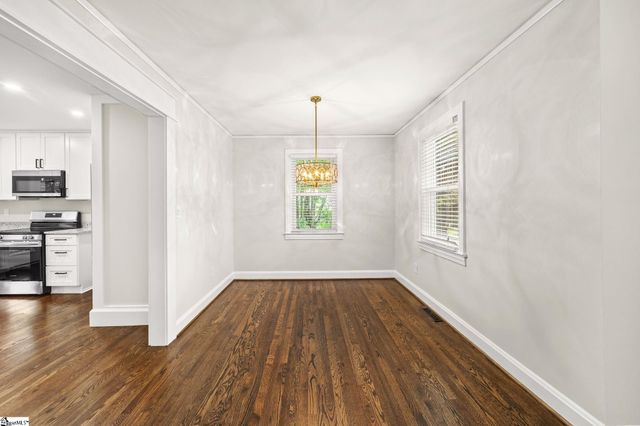 4 Dubard Street, Greenville, SC 29615