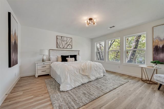 1205 Circle Lane, Bedford, TX 76022