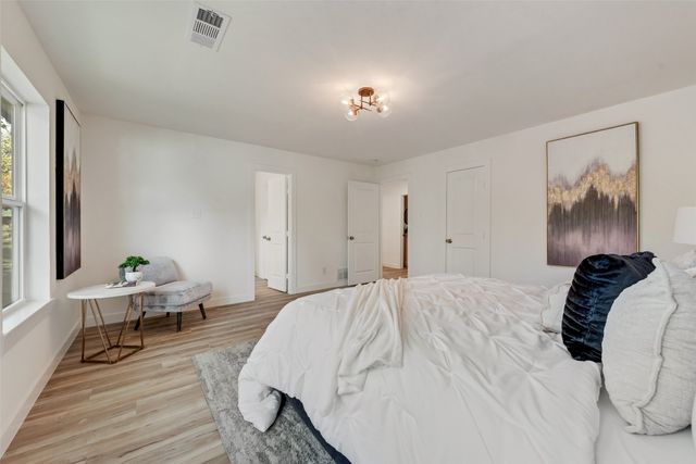 1205 Circle Lane, Bedford, TX 76022