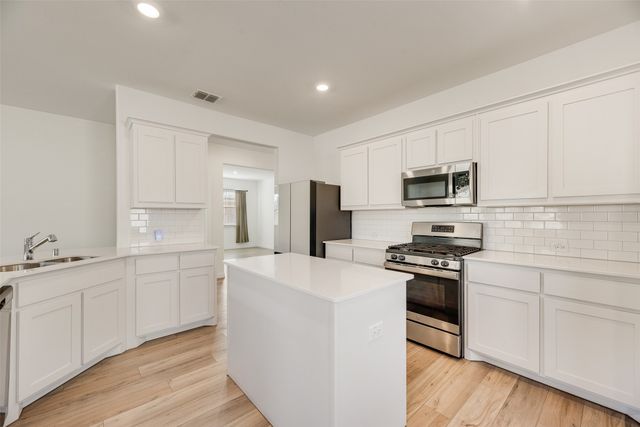 3305 Appleton Street, Little Elm, TX 75068