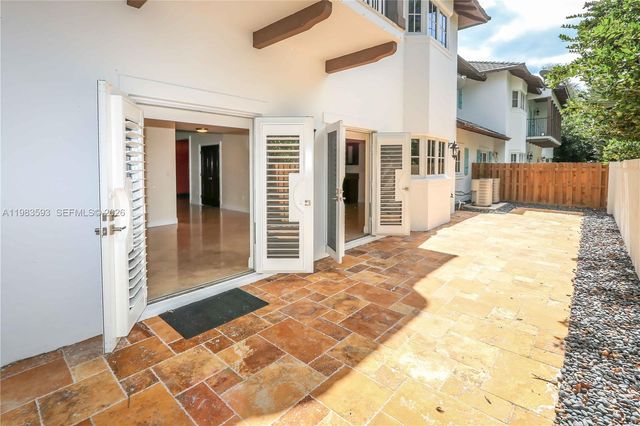 11064 SW 79th Path 0, Miami, FL 33156