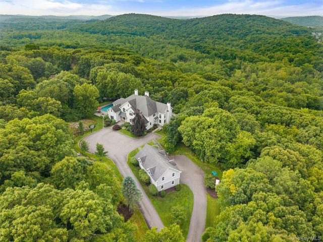 65 Indian Wells Road, Brewster, NY 10509