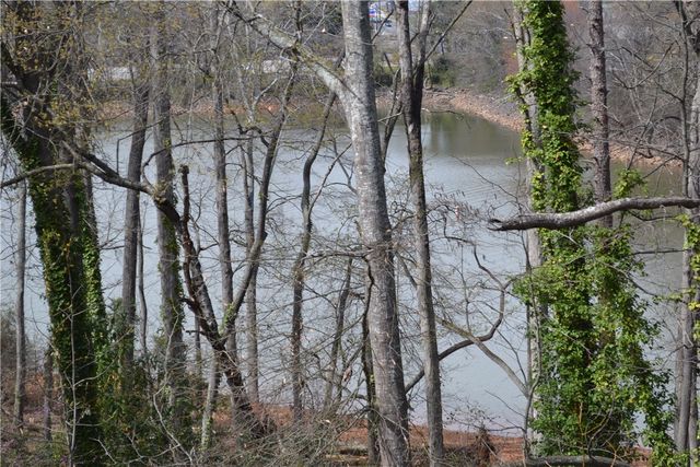 411 Northlake Drive, Anderson, SC 29625