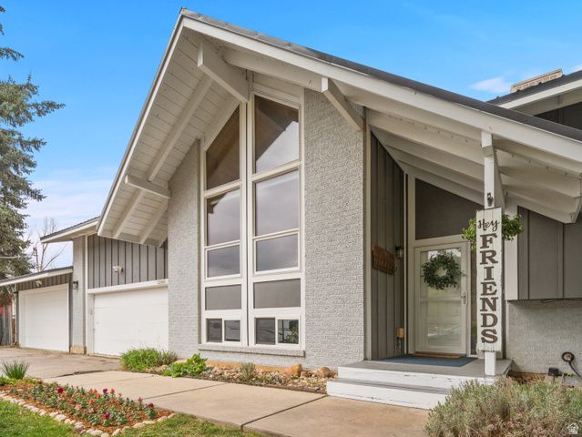 3260 N RIVER DR, Eden, UT 84310