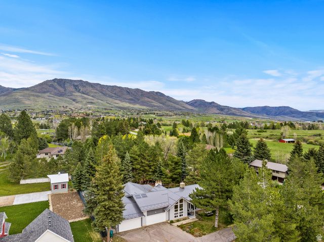 3260 N RIVER DR, Eden, UT 84310