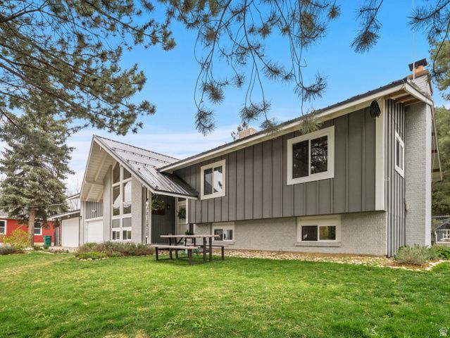 3260 N RIVER DR, Eden, UT 84310