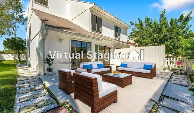 9056 Green Meadows Way, Palm Beach Gardens, FL 33418